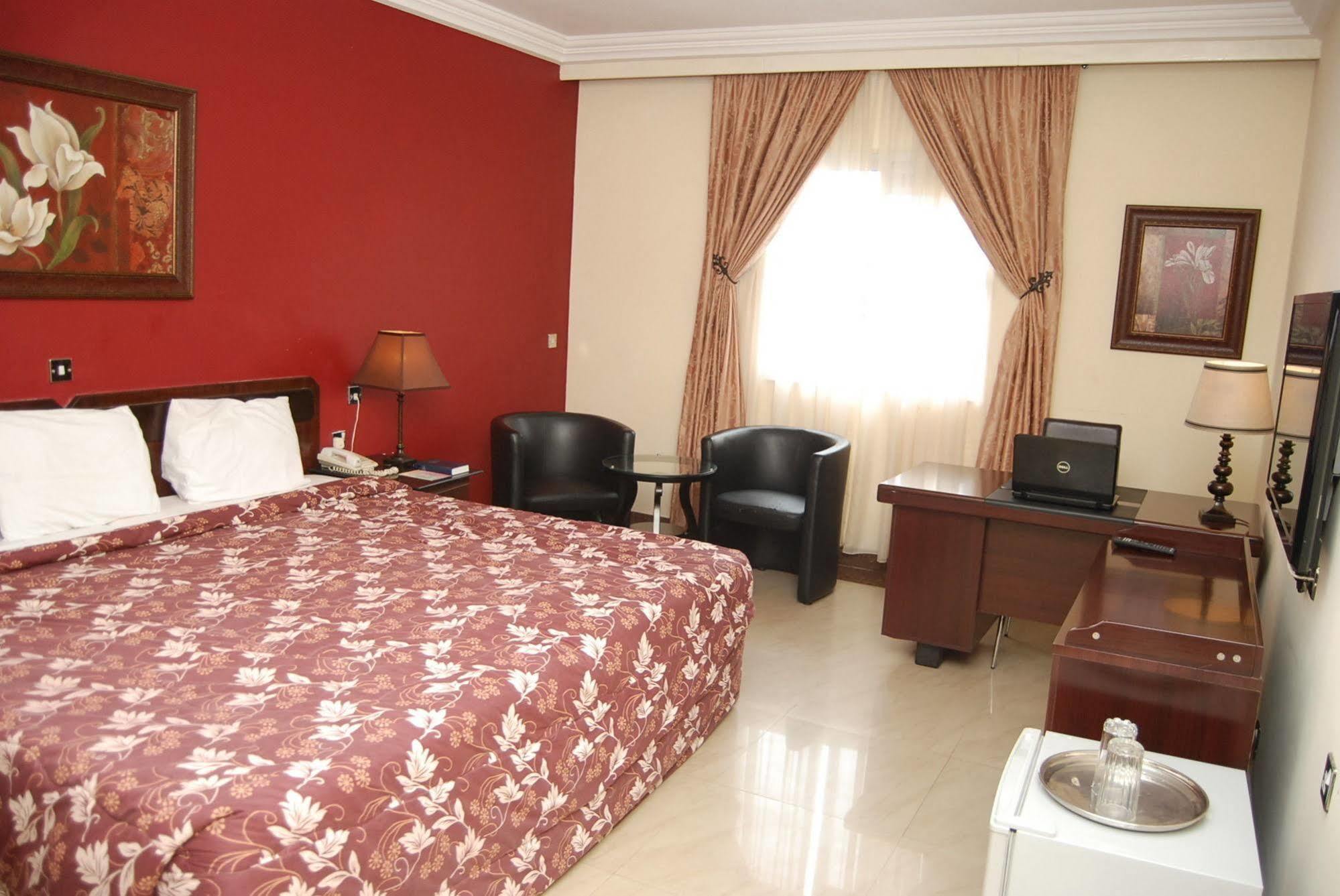 Agura Hotel Abuja Exteriér fotografie